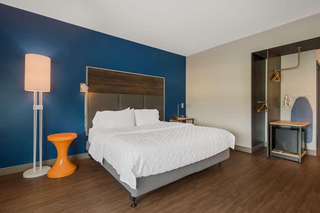 Tru By Hilton Wilson Hotel Room photo